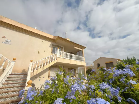2-bedroom Apartment In Cabo Roig, Spain