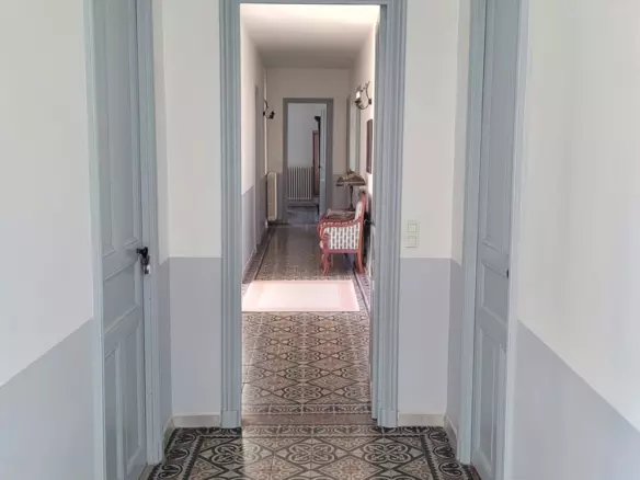 7-bedroom House In Murviel Les Beziers, France (250 M²)