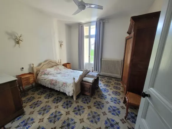 7-bedroom House In Murviel Les Beziers, France (250 M²)