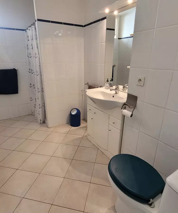 7-bedroom House In Murviel Les Beziers, France (250 M²)
