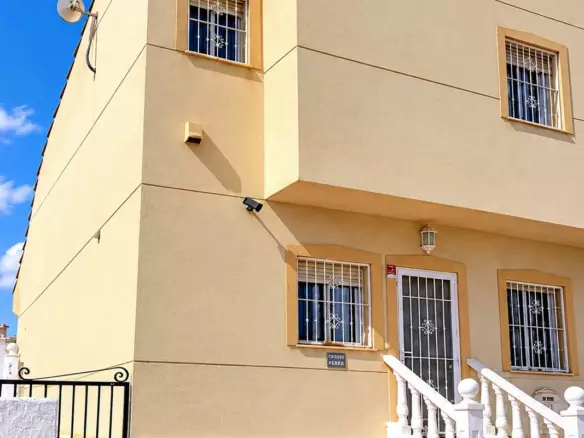 3-bedroom Semi In Rojales, Spain (90 M²)
