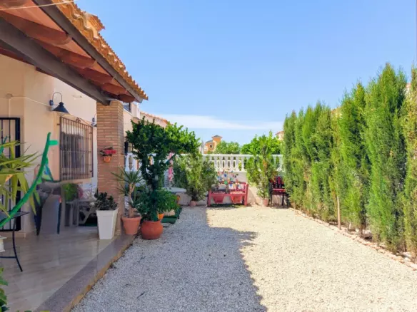 3-bedroom Quad House In Orihuela, Spain (120 M²)