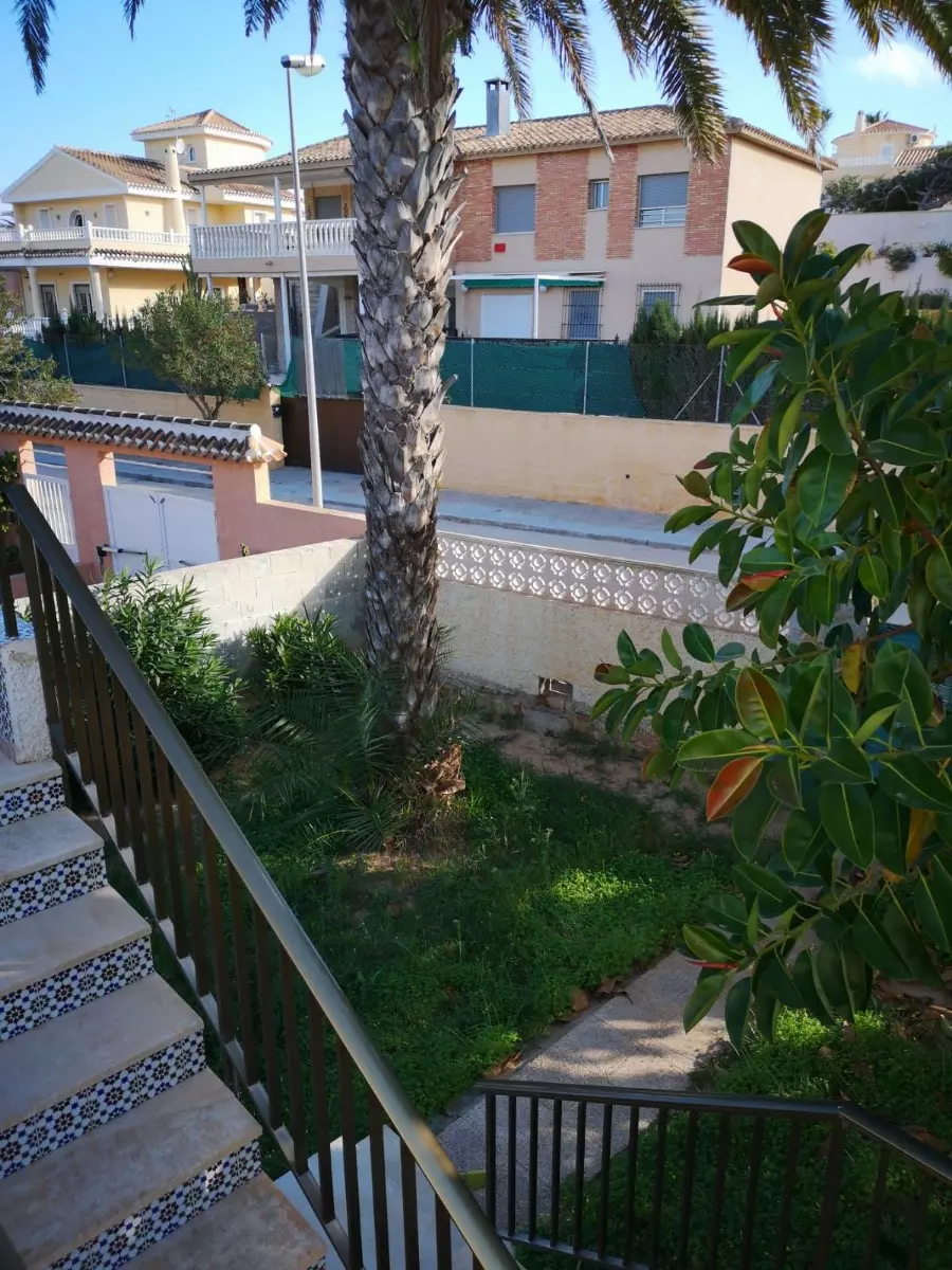 7-bedroom Villa In Orihuela Costa, Spain (250 M²)