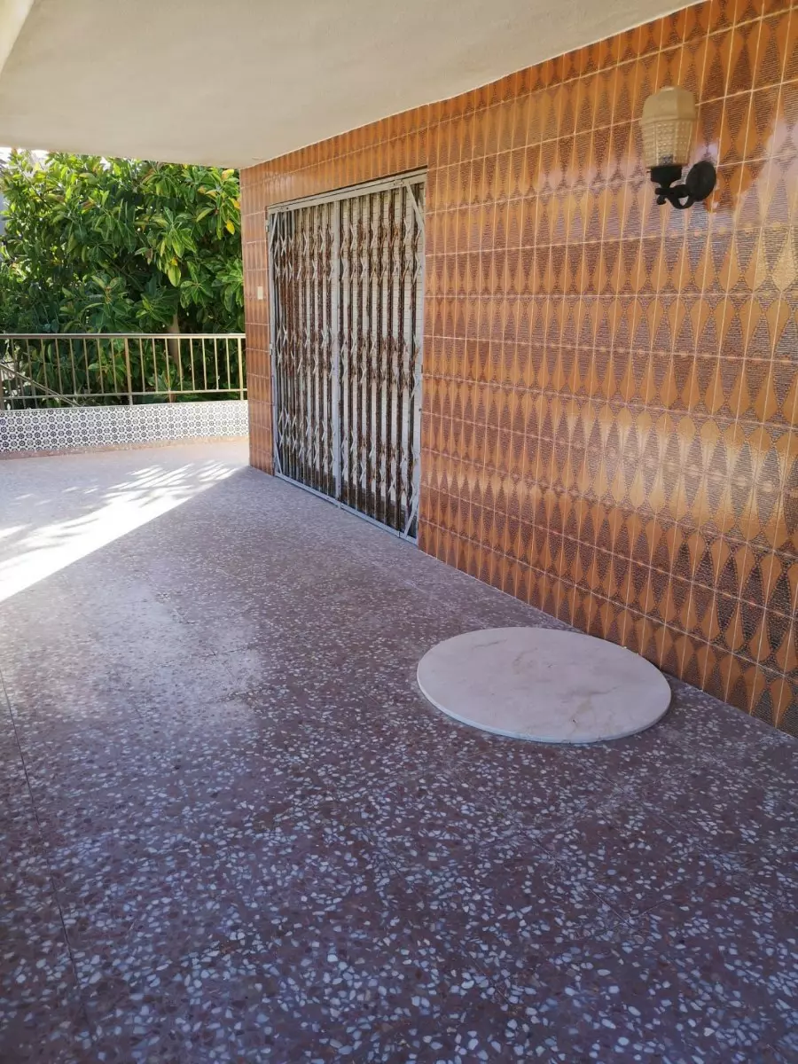 7-bedroom Villa In Orihuela Costa, Spain (250 M²)