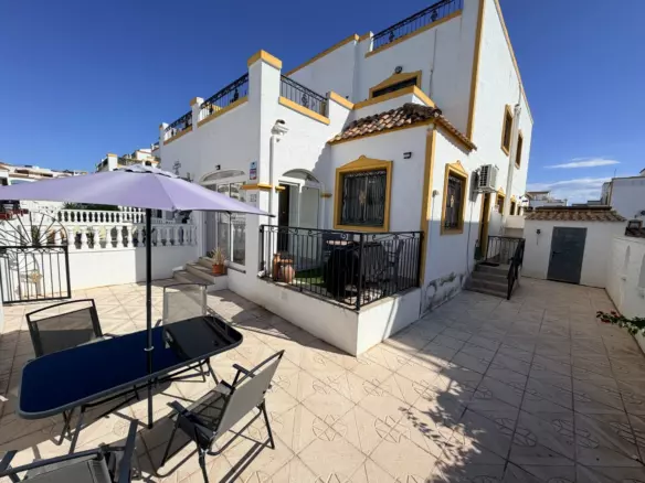3-bedroom Town House In Orihuela, Spain (82 M²)