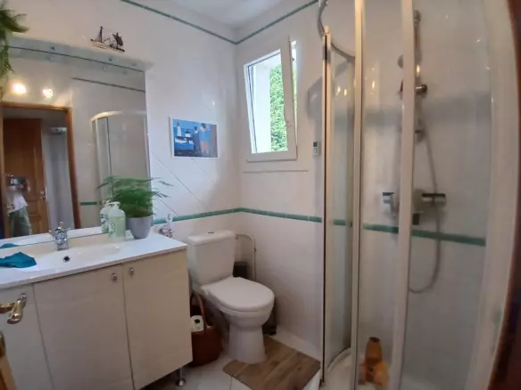 3-bedroom House In Saint-pierre-de-frugie, France (92 M²)
