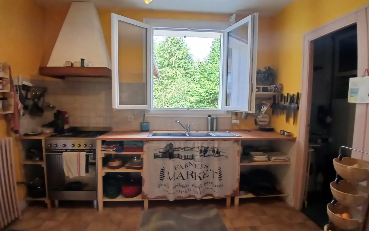 3-bedroom House In Saint-pierre-de-frugie, France (92 M²)