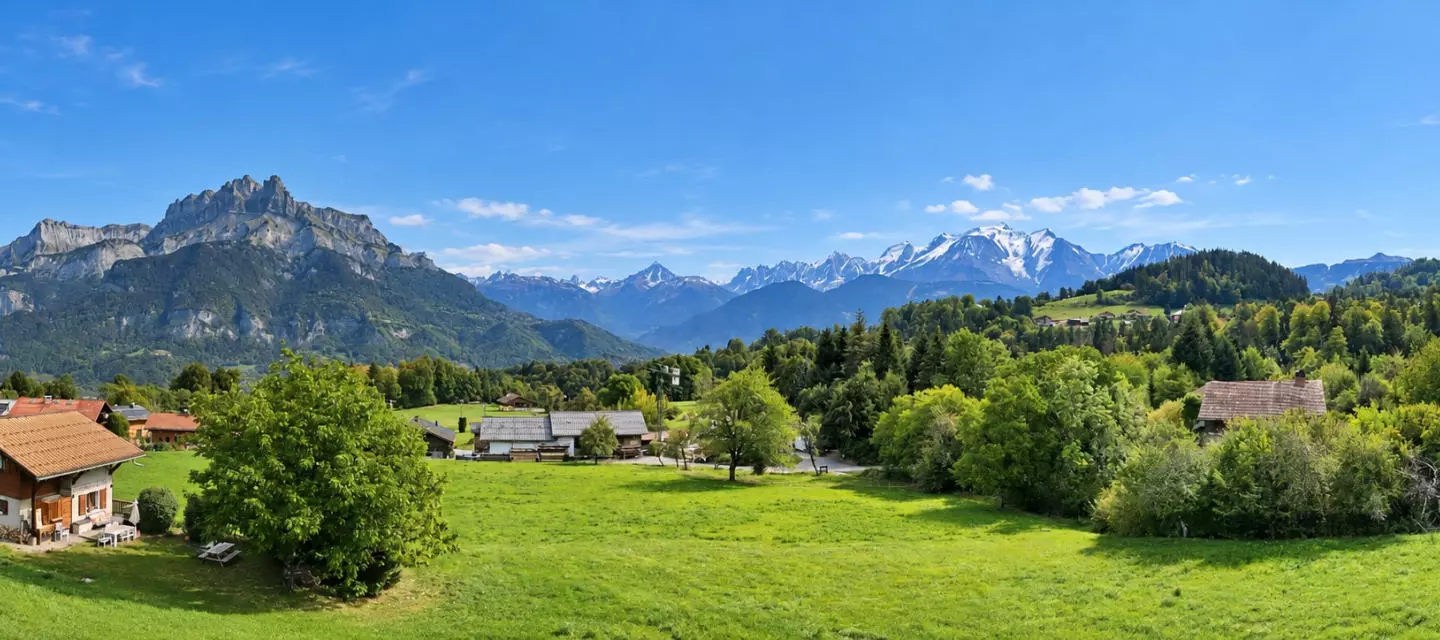 2-bedroom Apartment In Chatel, France (41 M²)
