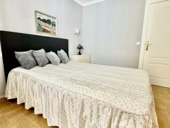 3-bedroom Town House In Torrevieja, Spain (123 M²)