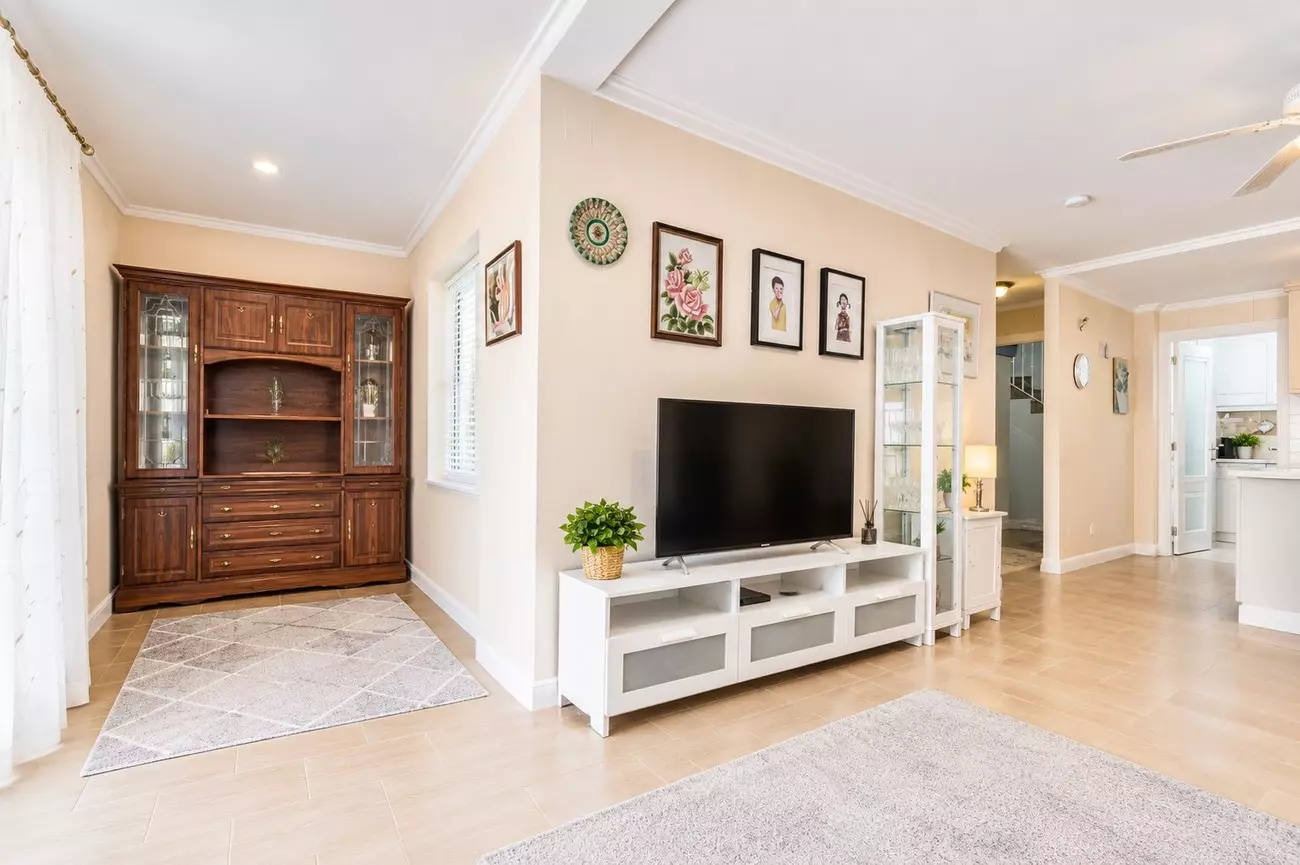 3-bedroom Town House In Torrevieja, Spain (123 M²)