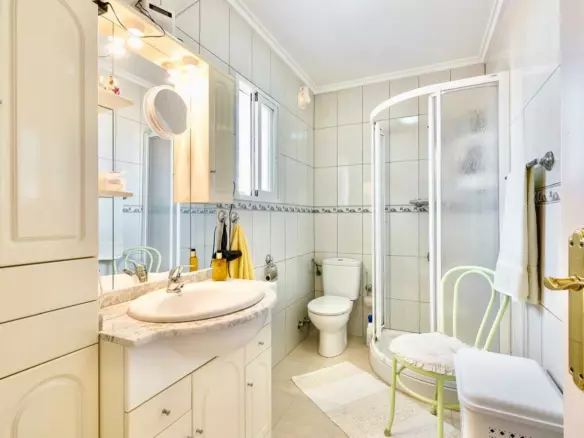 3-bedroom Town House In Torrevieja, Spain (123 M²)