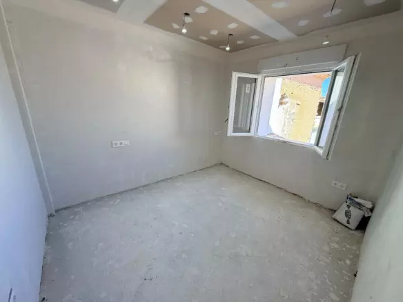 4-bedroom Townhouse In Caudete, Spain