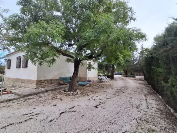 3-bedroom Detached Villa In Monovar, Spain (115 M²)