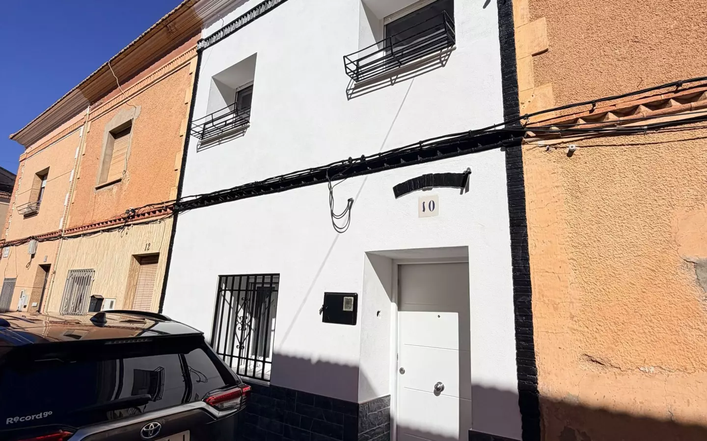 4-bedroom Townhouse In Caudete, Spain