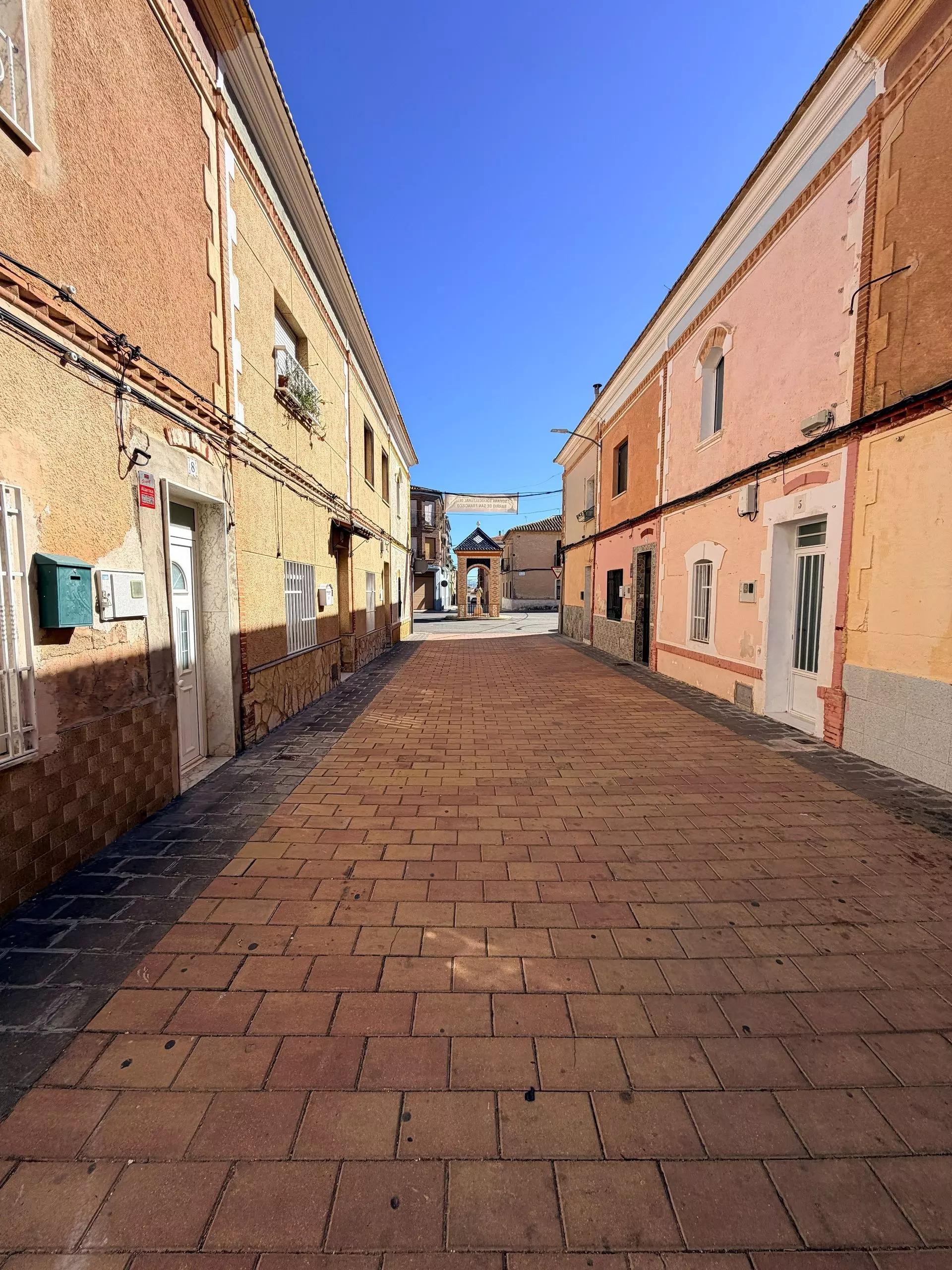 4-bedroom Townhouse In Caudete, Spain