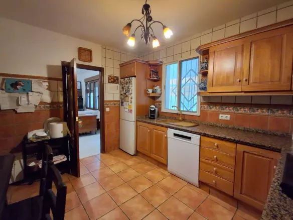 3-bedroom Detached Villa In Monovar, Spain (115 M²)