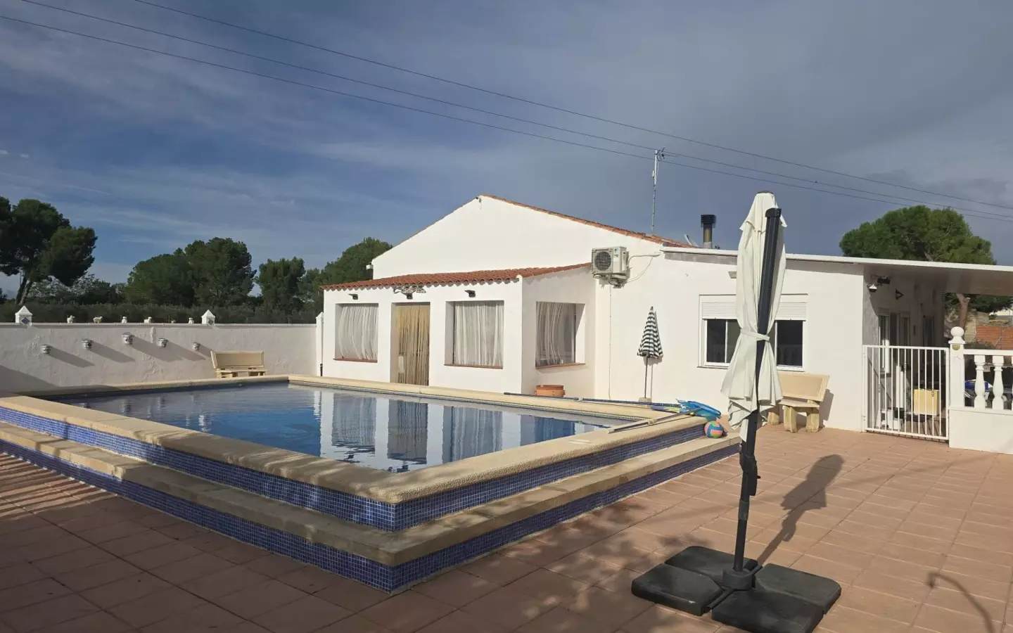 5-bedroom Detached Villa In Villena, Spain (247 M²)