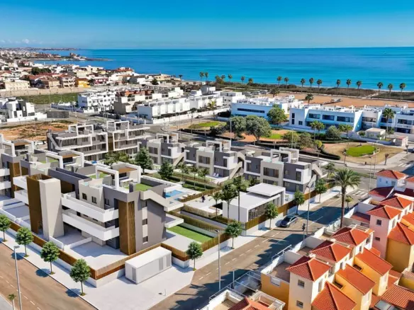 3-bedroom Apartment In Pilar De La Horadada, Spain (83 M²)