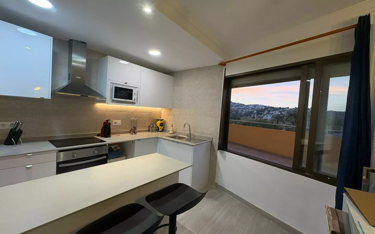 2-bedroom Flat In Moraira, Spain (79 M²)