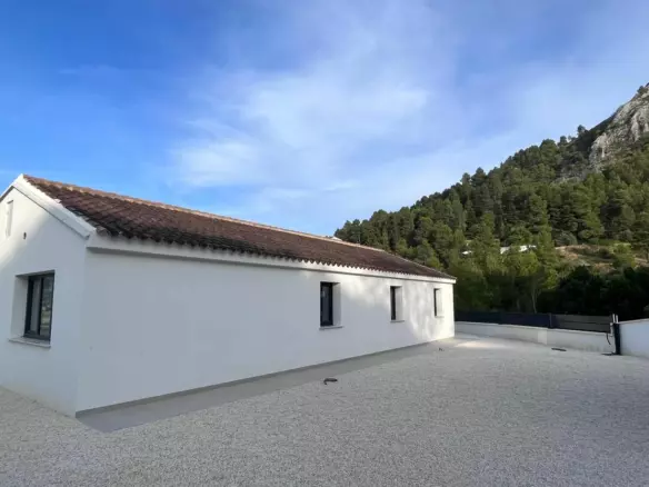 4-bedroom Villa In Penaguila, Spain (155 M²)