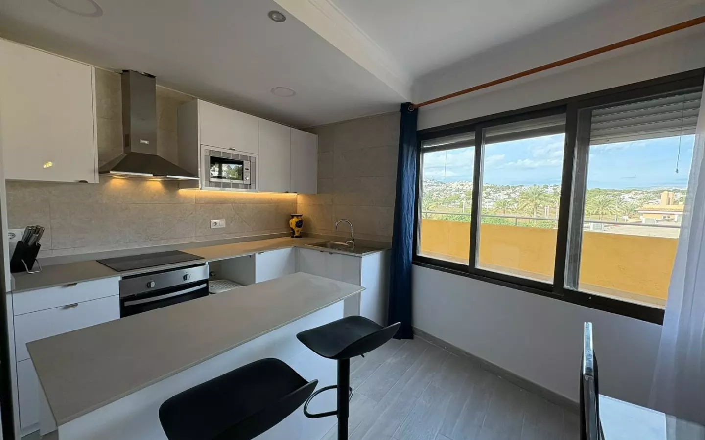 2-bedroom Flat In Moraira, Spain (79 M²)