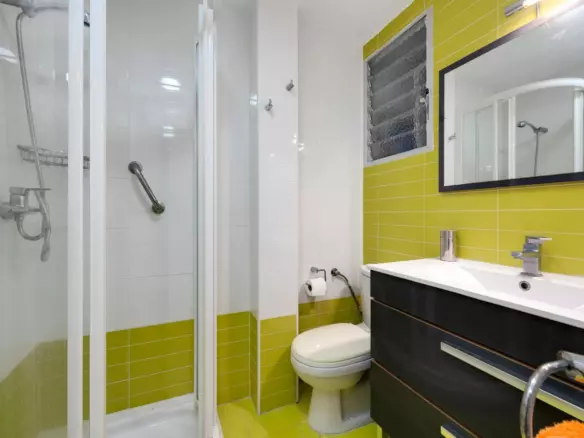 2-bedroom Apartment In Torrevieja, Spain (115 M²)