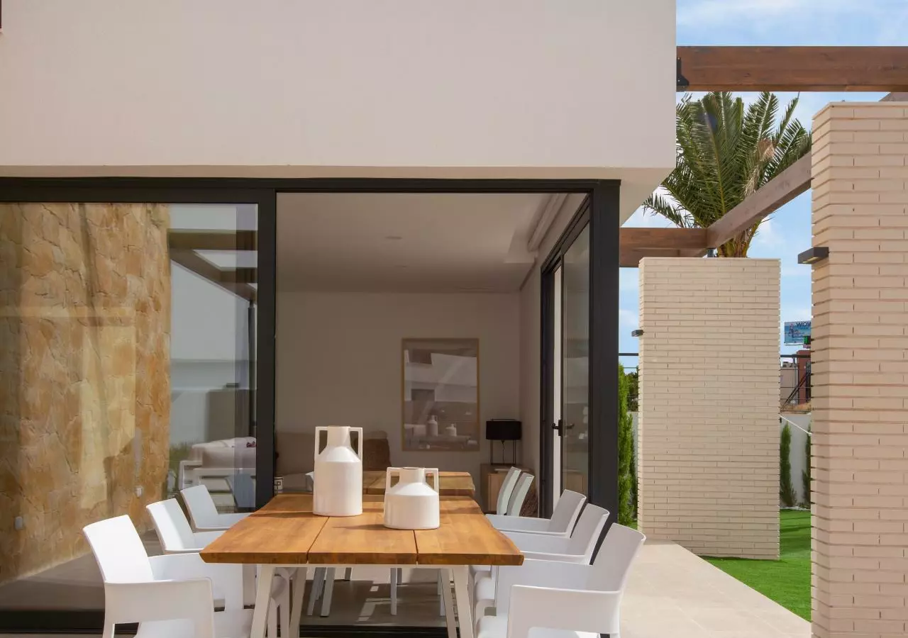 4-bedroom Villa In Orihuela Costa, Spain (110 M²)