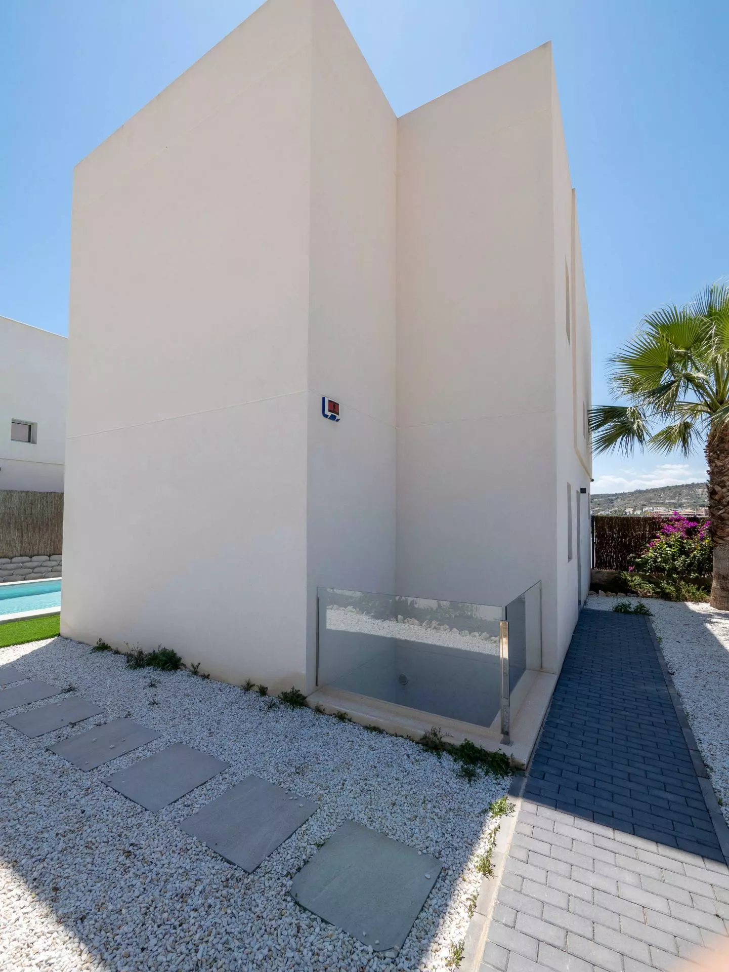 4-bedroom Villa In Algorfa, Spain (169 M²)