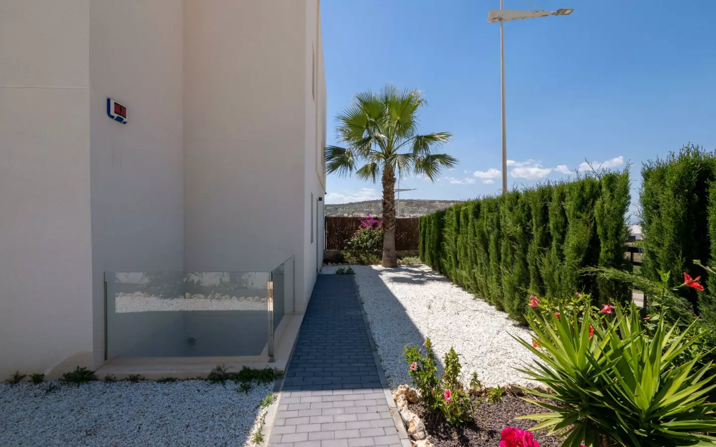 4-bedroom Villa In Algorfa, Spain (169 M²)