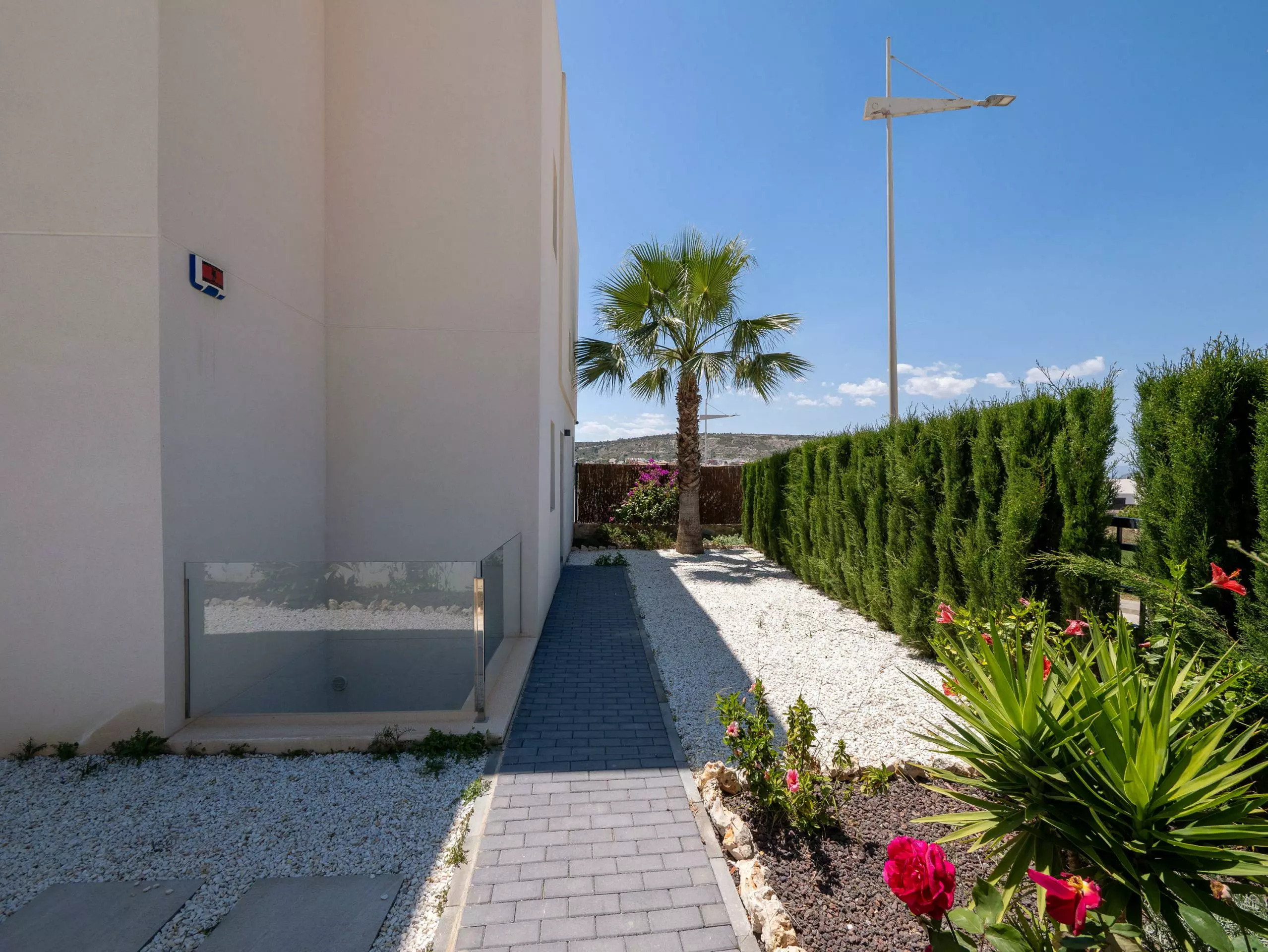 4-bedroom Villa In Algorfa, Spain (169 M²)
