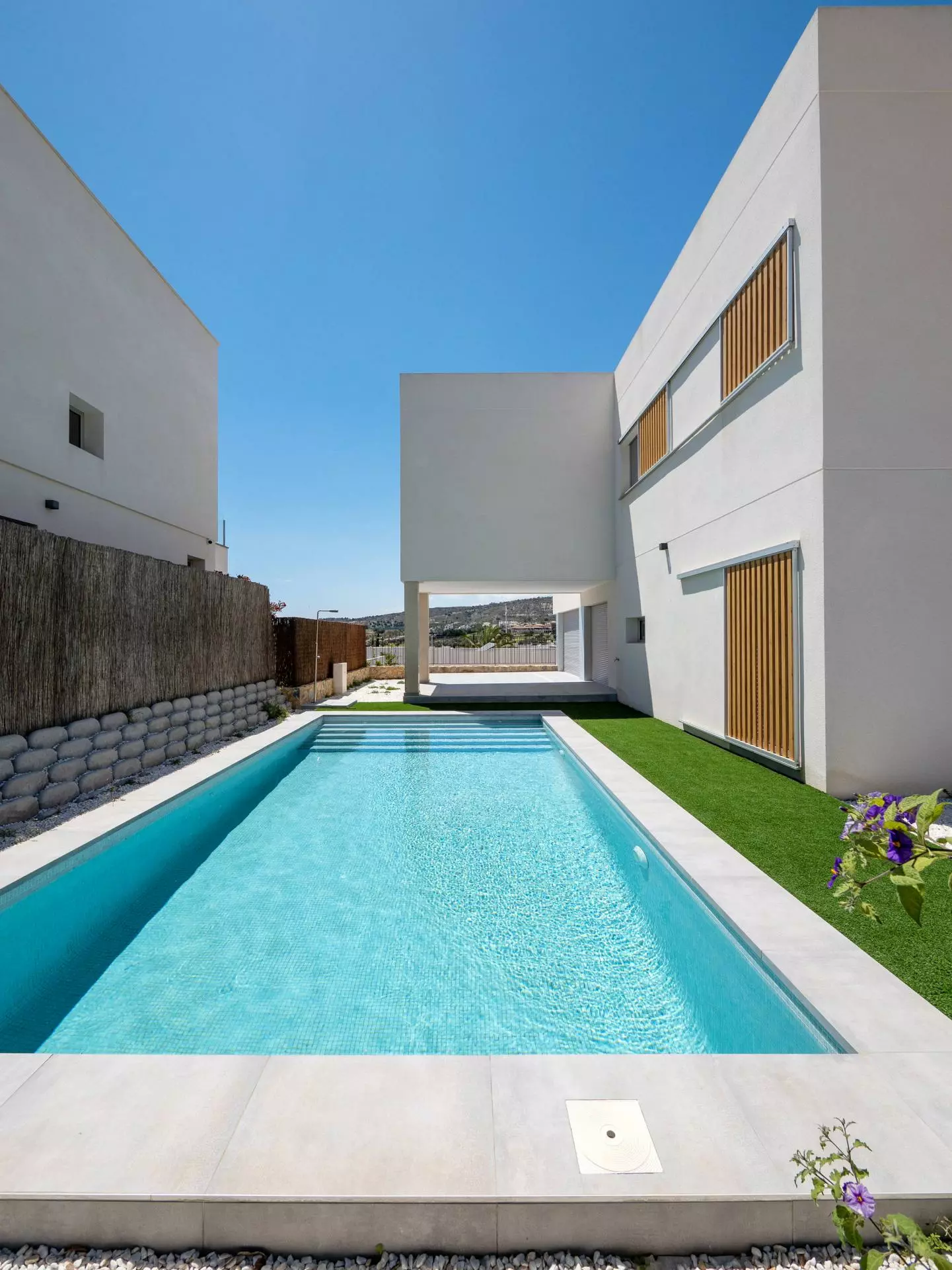 4-bedroom Villa In Algorfa, Spain (169 M²)