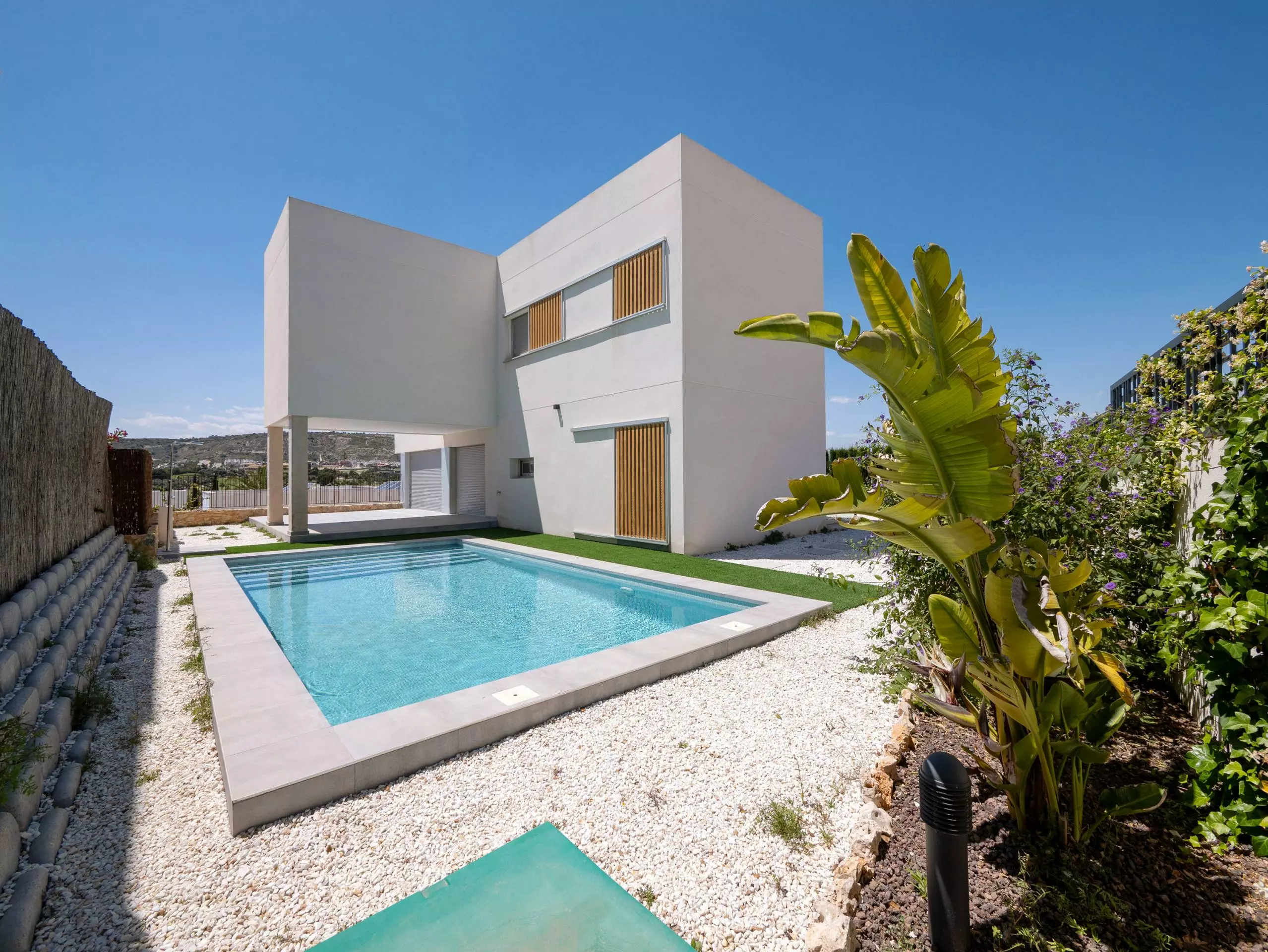 4-bedroom Villa In Algorfa, Spain (169 M²)