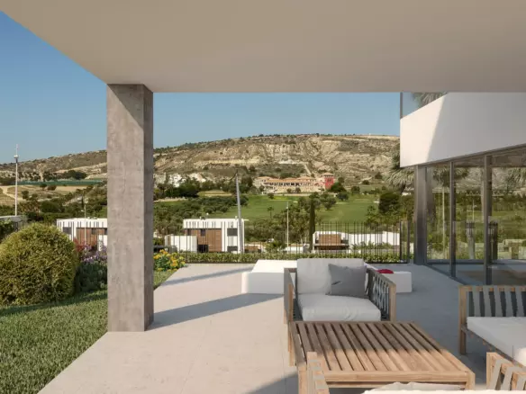 4-bedroom Villa In Algorfa, Spain (169 M²)