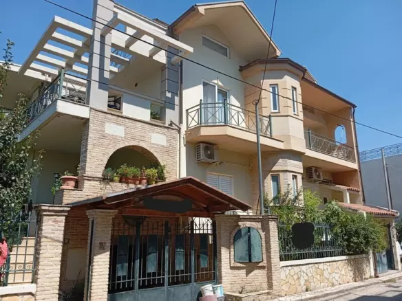 6-bedroom Detached House In Paralia, Greece (350 M²)
