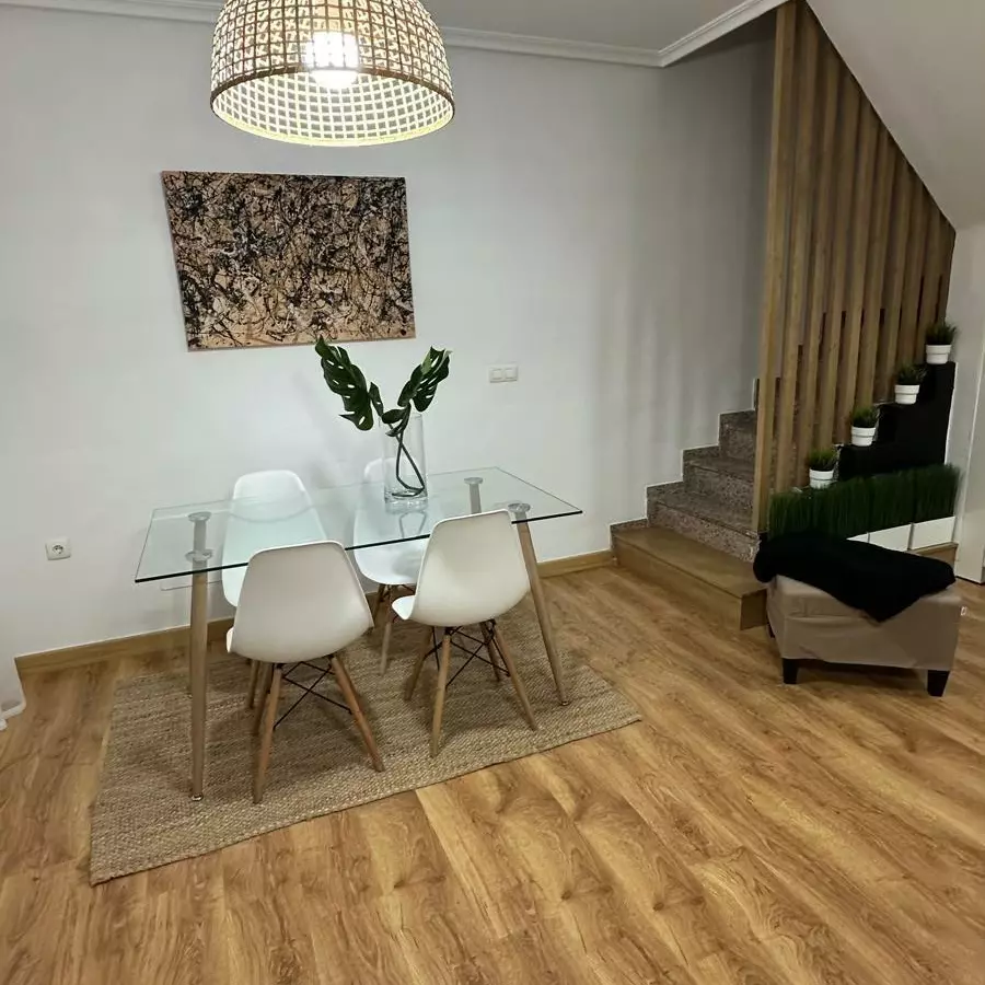 3-bedroom Villa In Torrevieja, Spain (85 M²)