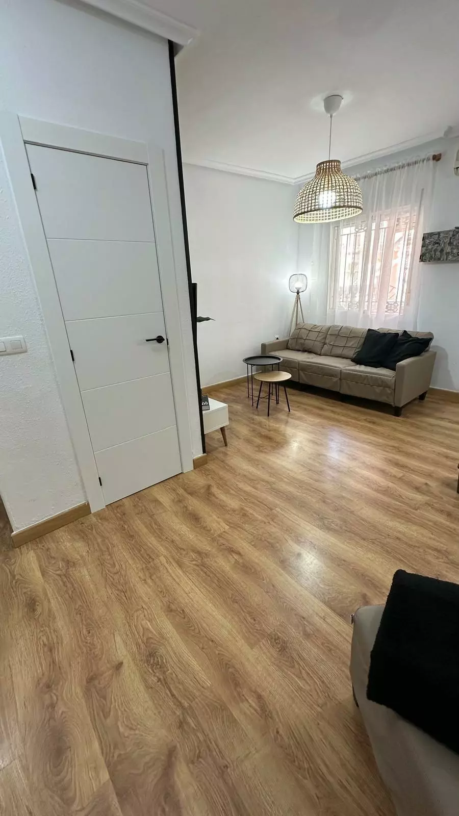 3-bedroom Villa In Torrevieja, Spain (85 M²)