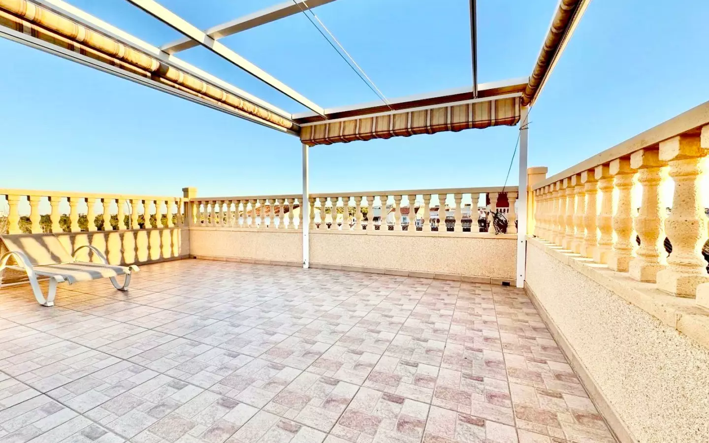 3-bedroom Town House In Torrevieja, Spain (120 M²)