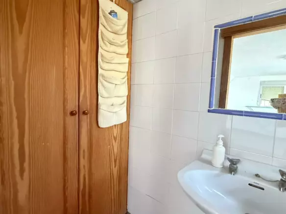 3-bedroom Villa In Torrevieja, Spain (176 M²)
