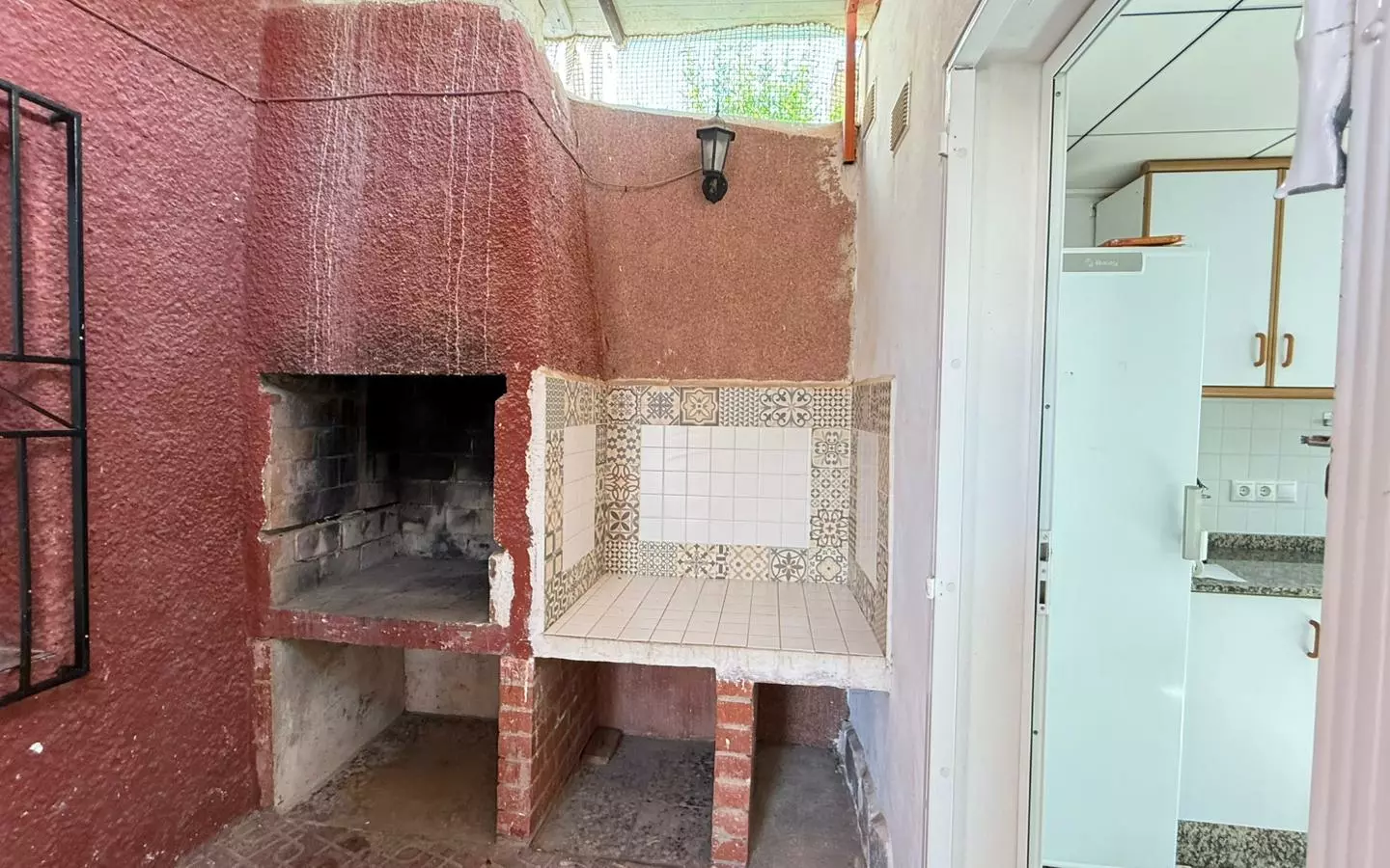 3-bedroom Villa In Torrevieja, Spain (176 M²)