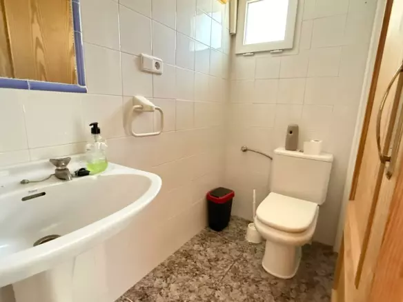3-bedroom Villa In Torrevieja, Spain (176 M²)