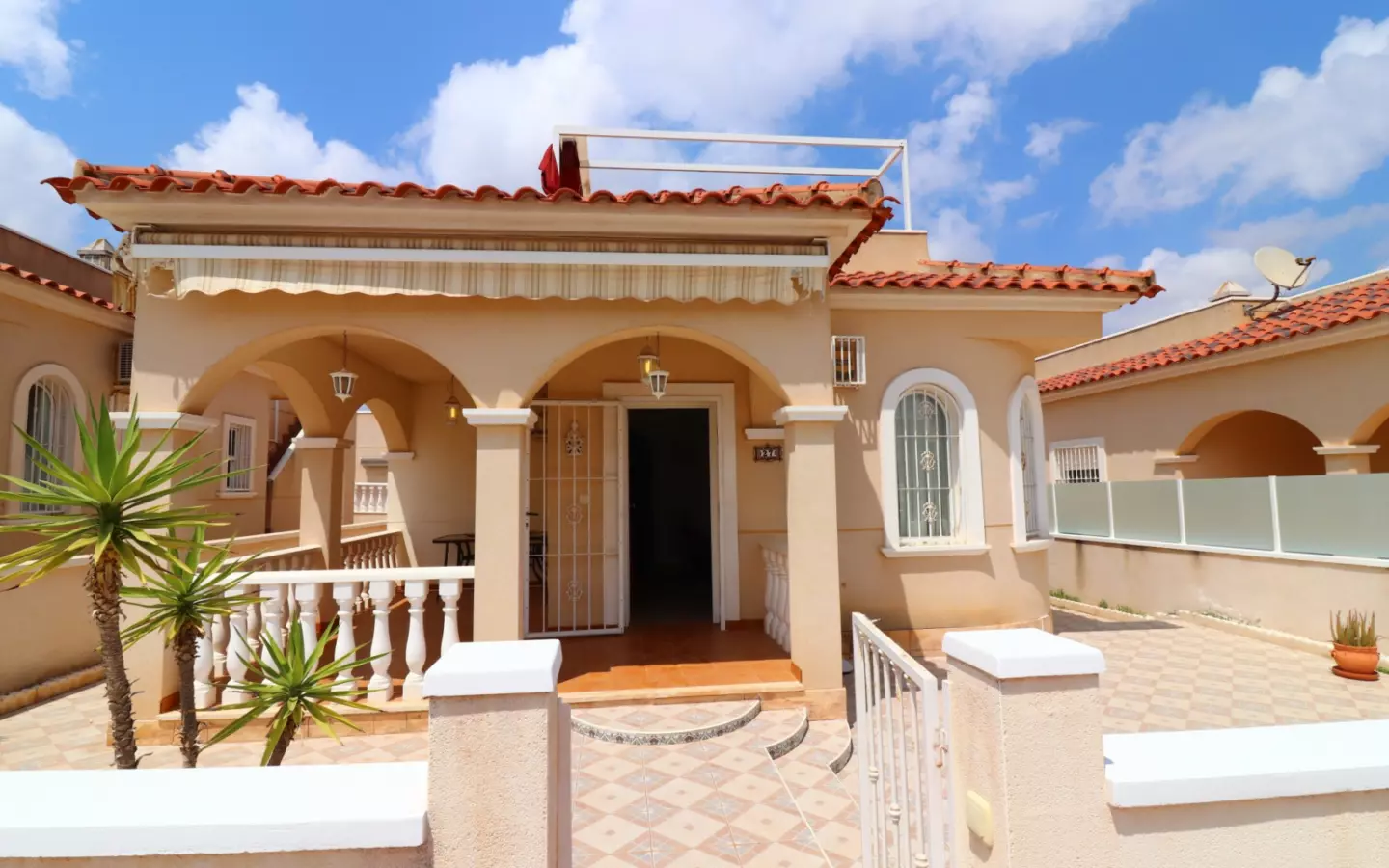 3-bedroom Villa In Algorfa, Spain (84 M²)