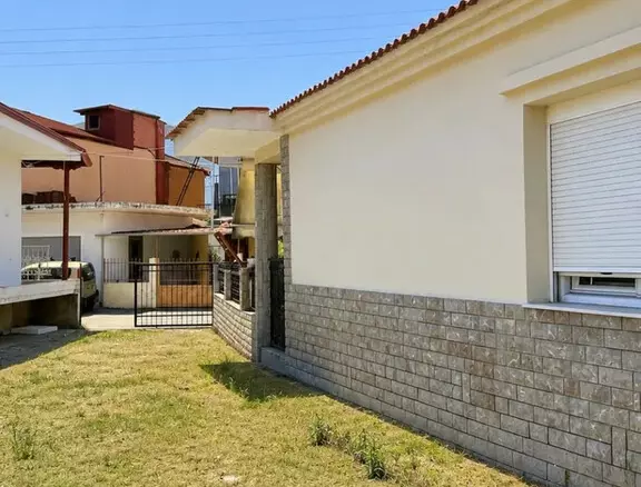 2-bedroom Detached House In Katerini, Greece (80 M²)