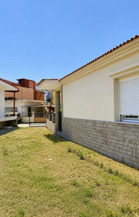 2-bedroom Detached House In Katerini, Greece (80 M²)