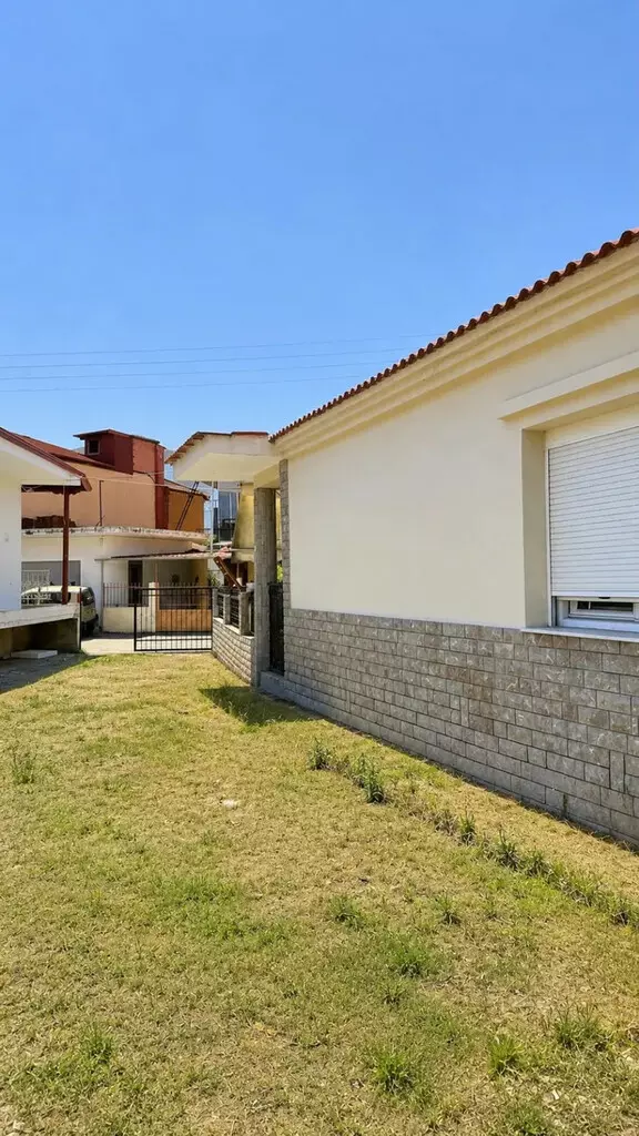 2-bedroom Detached House In Katerini, Greece (80 M²)