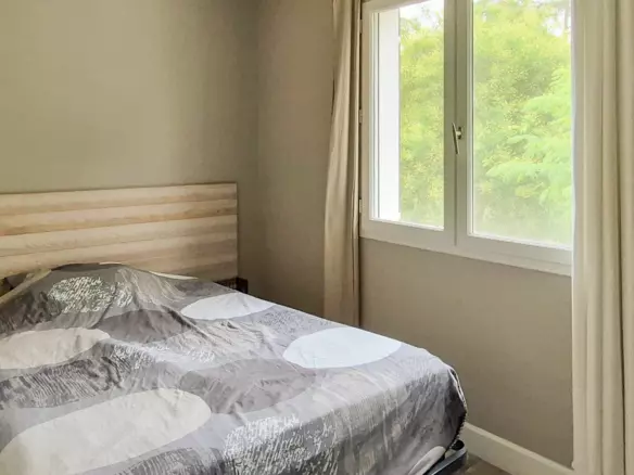 3-bedroom House In Alairac, France (140 M²)