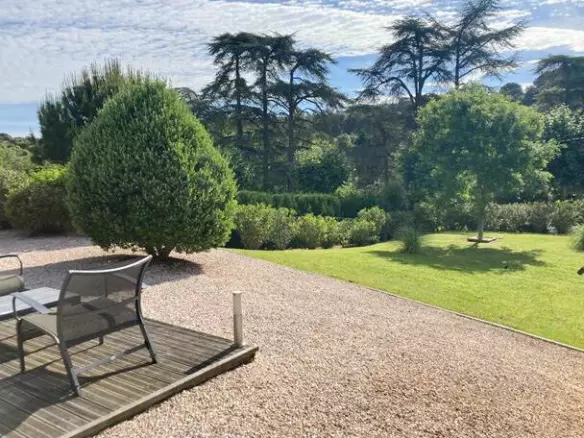 3-bedroom House In Alairac, France (140 M²)