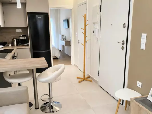 1-bedroom Flat In Center Of Thessaloniki, Greece (37 M²)
