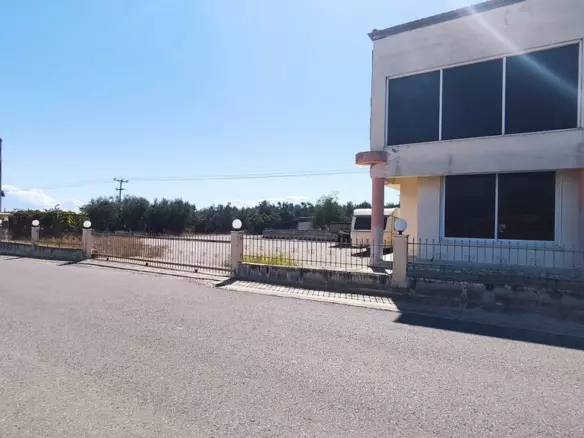 Commercial Property In Poligiros, Greece (1.240 M²)