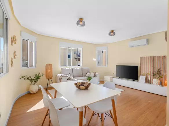 3-bedroom Town House In San Miguel De Salinas, Spain