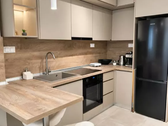 1-bedroom Flat In Center Of Thessaloniki, Greece (37 M²)